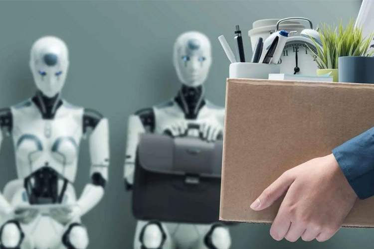 گزارش مایکروسافت: ۴۰ شغل در معرض بیشترین تهدید هوش مصنوعی قرار دارند