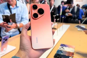 اولین تصاویر واقعی از پیورا 90s پرو، گوشی پرچمدار جدید هواوی